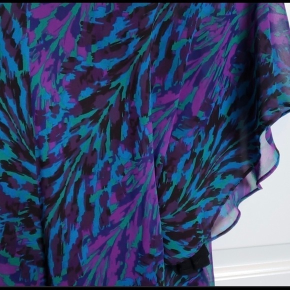 Express Peacock Sheer Blouse with liner, gorgeous - Picture 2 of 6